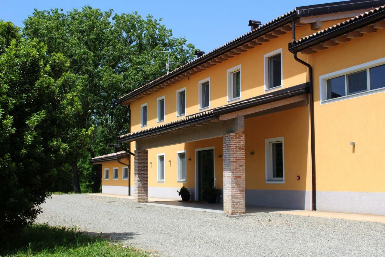Agriturismo Bacchanalis Ziano Piacentino Экстерьер фото